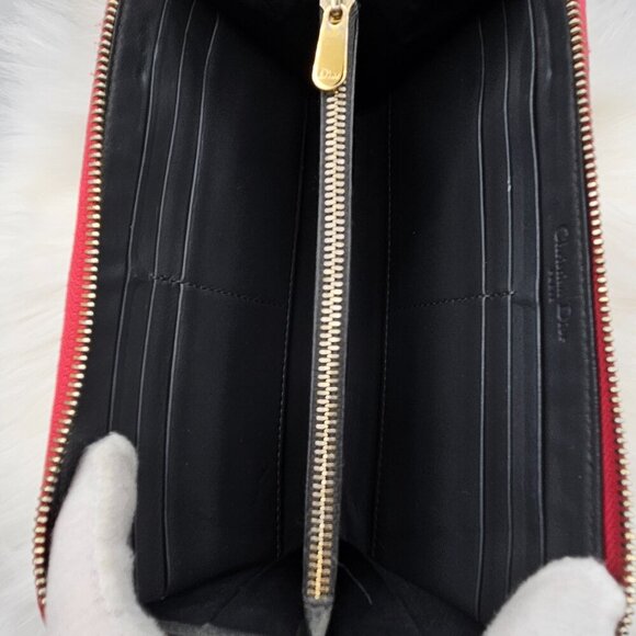 Dior Venis Leather Zip Around Wallet - Picture 7 of 17
